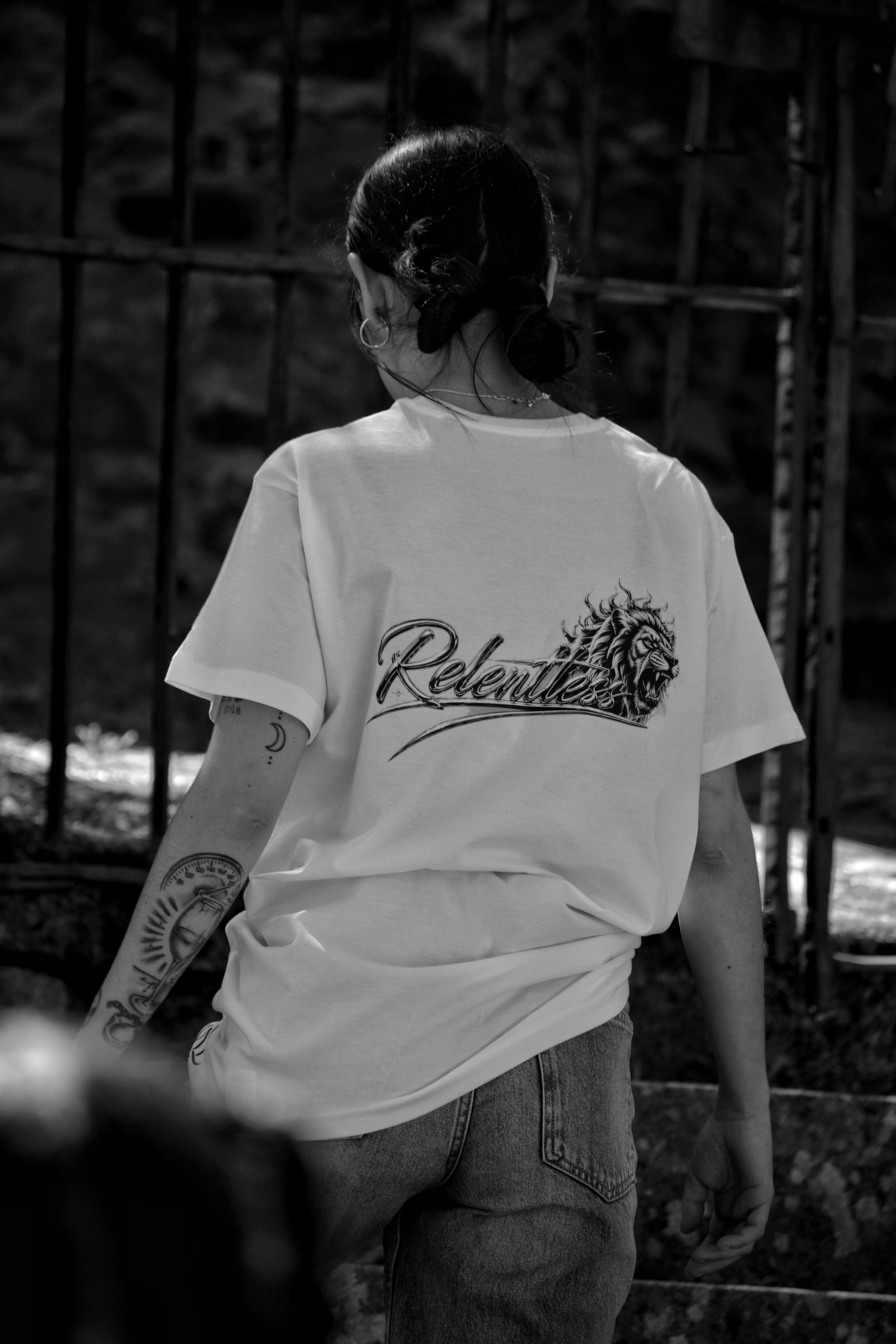 Camiseta RELENTLES
